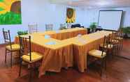 ห้องประชุม 4 Tagaytay Hotel SixB