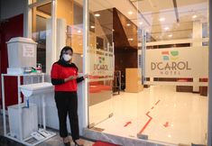 Lobby 2 D'Carol Hotel Surabaya