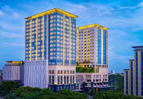 Bên ngoài Hotel Tentrem Semarang