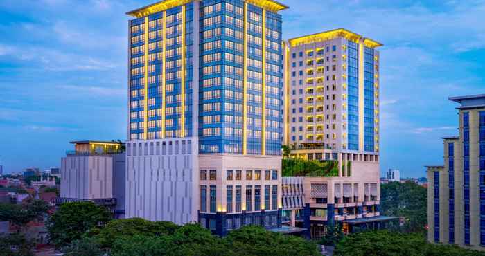 Bên ngoài Hotel Tentrem Semarang