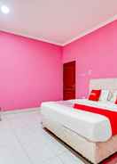 BEDROOM OYO 90218 Ubaran Guest House