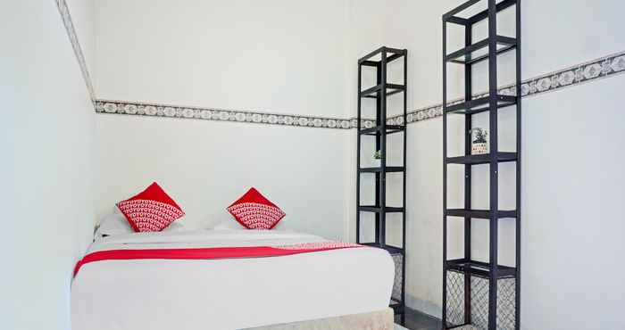 Bedroom OYO 90260 Bumi Merpati Residence
