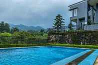 Swimming Pool Al Andalus Resort Puncak