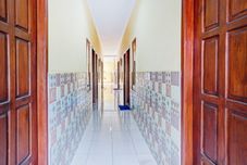 Common Space OYO 90234 Dhoho Family Guest House