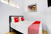 Kamar Tidur OYO 90237 Ar 20 Guest House Syariah