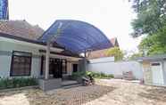 ภายนอกอาคาร 4 OYO 90267 Ijen 68 Homestay Family