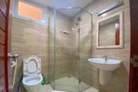 In-room Bathroom ZoZo Homestay Gold Sea