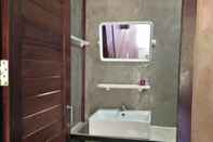 ห้องน้ำภายในห้อง Khaosok Residence Resort