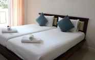 Phòng ngủ 5 Chumphon Travelodge Hotel