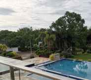 Swimming Pool 6 RedDoorz Hostel @ Floating Sanctuary Bulacan