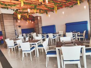 레스토랑 4 White Knight Hotel Saint Anne Manila