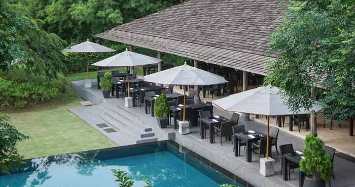 Swimming Pool MUTHI MAYA Forest Pool Villa Resort