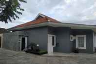 Exterior Villa Atalla Puncak