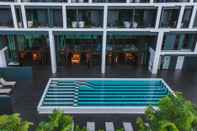 Swimming Pool Blu Monkey Hub and Hotel Chanthaburi