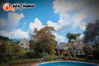 Swimming Pool Tempat Nginap 3BR Ciater Highland Resort