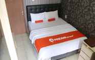 Kamar Tidur 6 Premi Inn Margonda Residence