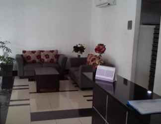 Lobby 2 Kalibata City by Kamara Rooms