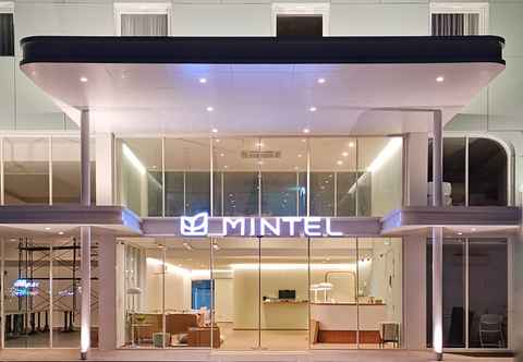 ภายนอกอาคาร Mintel Huamak