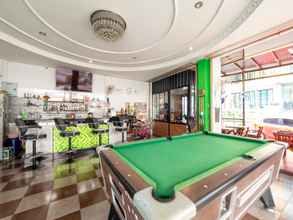 Lobi 4 Hole In One Bar Hotel