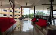 Lobi 5 De' Premium Hotel Soekarno Hatta