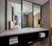 In-room Bathroom 4 Batam Marriott Hotel Harbour Bay