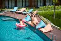 Swimming Pool Aloft Bali Kuta at Beachwalk