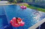 สระว่ายน้ำ 6 Aranya Resort Koh Lanta