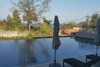 Swimming Pool Aranya Resort Koh Lanta