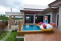 Swimming Pool  ThongsukPoolvilla Pranburi