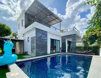 Exterior 2 Full Love Hua Hin Pool Villa