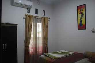 Bedroom 4 Cokro Homestay