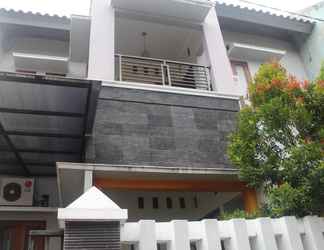 Bangunan 2 Cokro Homestay