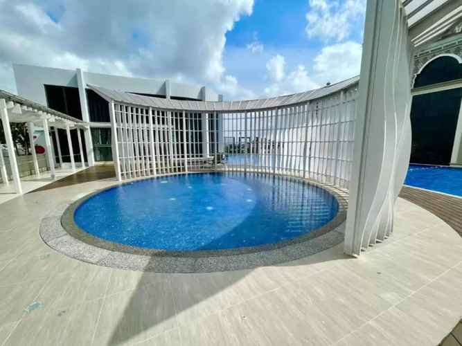 SWIMMING_POOL Troika Residence by ck Suites