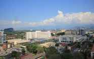 Nearby View and Attractions 5 Tower Regency Hotel & Apartments