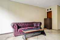 Common Space OYO 90293 Guest House Cigadung 9a