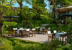 Restoran 5 aNhill Boutique Hue