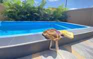 Bangunan 2 Blue Aura Pool Villa