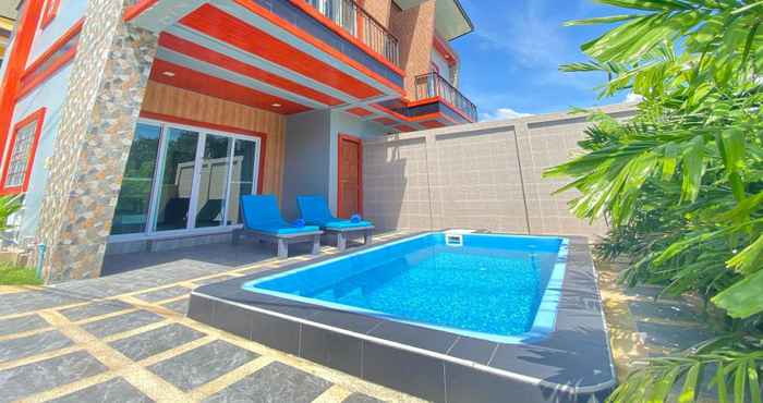 Lobi Blue Aura Pool Villa