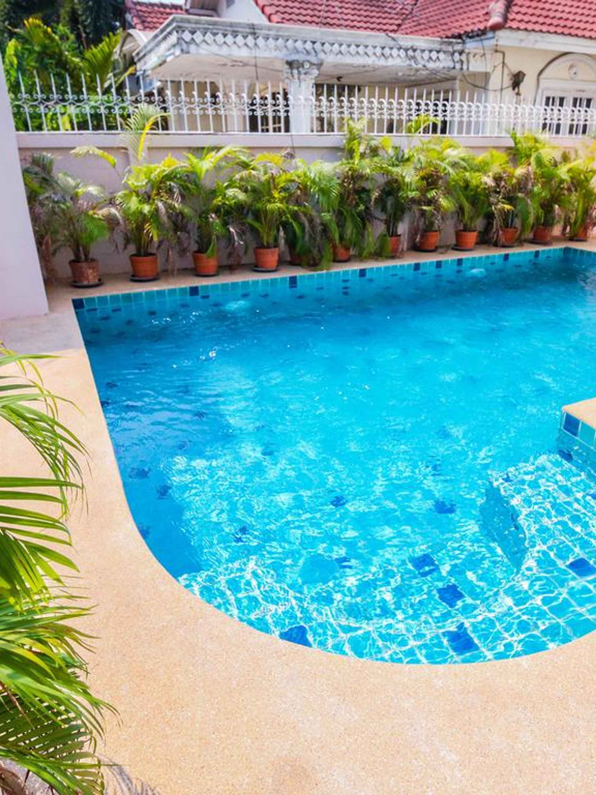 Kolam Renang Wongamart Pool Villa
