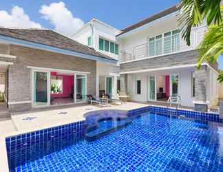 Exterior 2 Villa Dominic Phuket