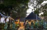 Bên ngoài 3 Rompalm Resort Saraburi
