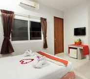 Kamar Tidur 4 Freedom Hotel