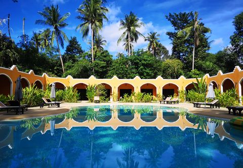 スイミングプール Hacia Leisure Resort