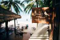 พื้นที่สาธารณะ Sand in My Shoes Beach Loft