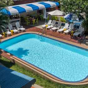 Porter House Beach Hotel 1, โรงแรม & ที่พัก หาดป่าตอง