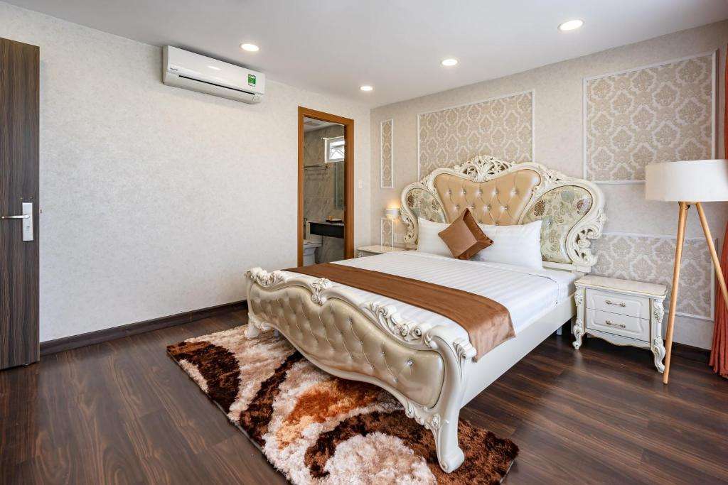 Emerald Central - Khách sạn Quận 3 giá rẻ