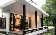 Bangunan 2 Ban Rub Lom Pool Villa