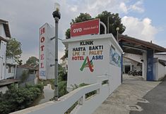 外觀 3 OYO 90309 Hotel Asri 2