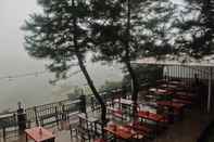 Bar, Cafe and Lounge Lingkung Gunung Resort