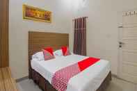 Bilik Tidur OYO 90327 Hotel Faradisa Syariah